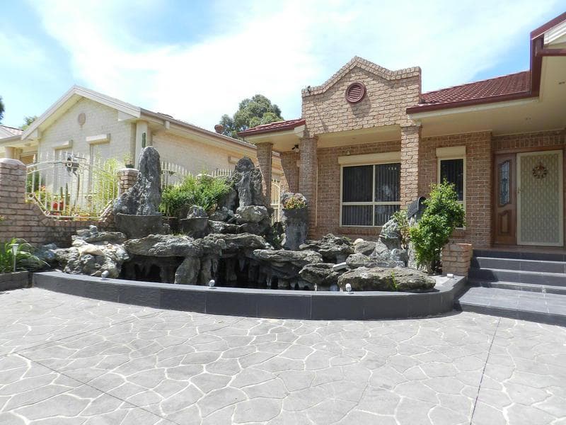 37 Canberra Street, St Johns Park, St Johns Park - Thumbnail 3