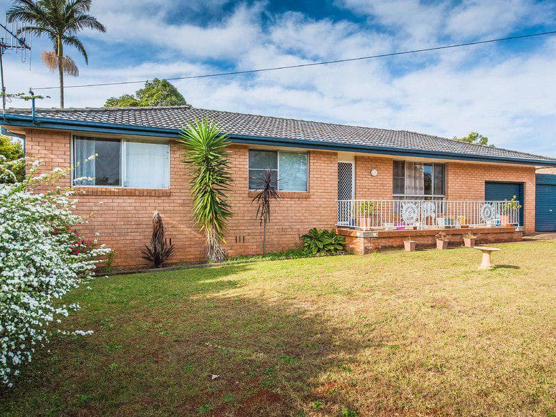 11 Burraneer Avenue, Port Macquarie, Port Macquarie - Image 1