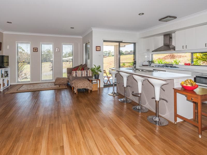 108 Greenmeadows Drive, Port Macquarie, Port Macquarie - Thumbnail 3