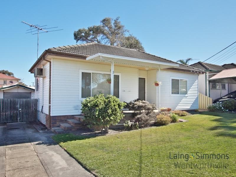 5 Webster Street, Pendle Hill, Pendle Hill - Image 1
