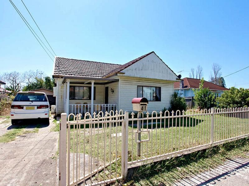 39-41 William Street, Granville, Granville - Thumbnail 3