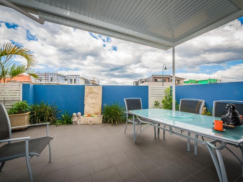 4/22																										Hawkesbury Avenue
														
								Dee Why, NSW 2099, Port Macquarie - Thumbnail 6