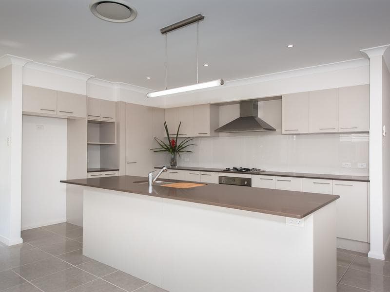 22 Brierley Avenue, Port Macquarie, Port Macquarie - Thumbnail 3