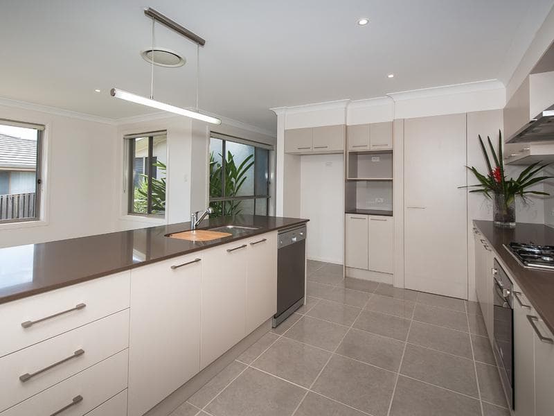 22 Brierley Avenue, Port Macquarie, Port Macquarie - Thumbnail 4