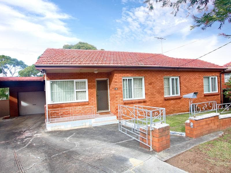 9 Chalford Ave, Canterbury, Canterbury - Image 1