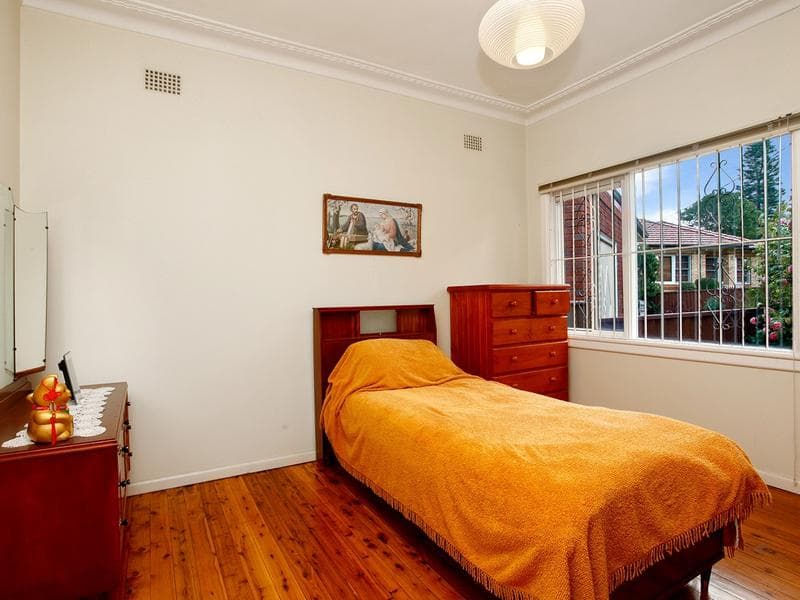 9 Chalford Ave, Canterbury, Canterbury - Thumbnail 7