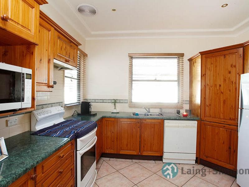 16 Paterson Cres, Fairfield West, Fairfield West - Thumbnail 4
