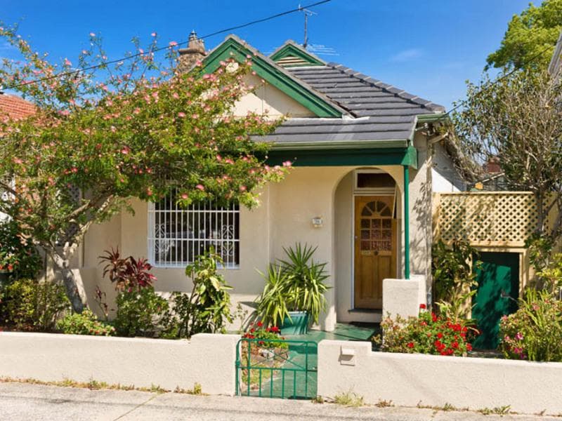 35 Middle Street, Kingsford, Kingsford - Image 1