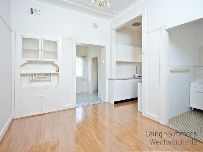 5 Moree Avenue, Westmead, Westmead - Thumbnail 3