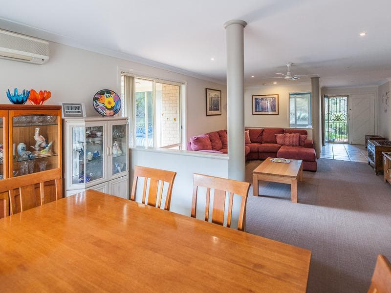21 Morcombe Place, Port Macquarie, Port Macquarie - Thumbnail 4