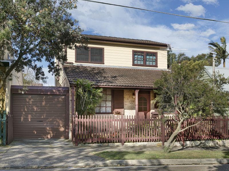 22 Edmund Street, Queens Park, Queens Park - Image 1