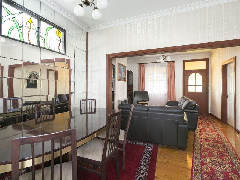 22 Edmund Street, Queens Park, Queens Park - Thumbnail 4