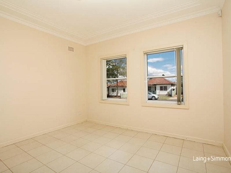 73 Lisgar Street, Merrylands, Merrylands - Thumbnail 4