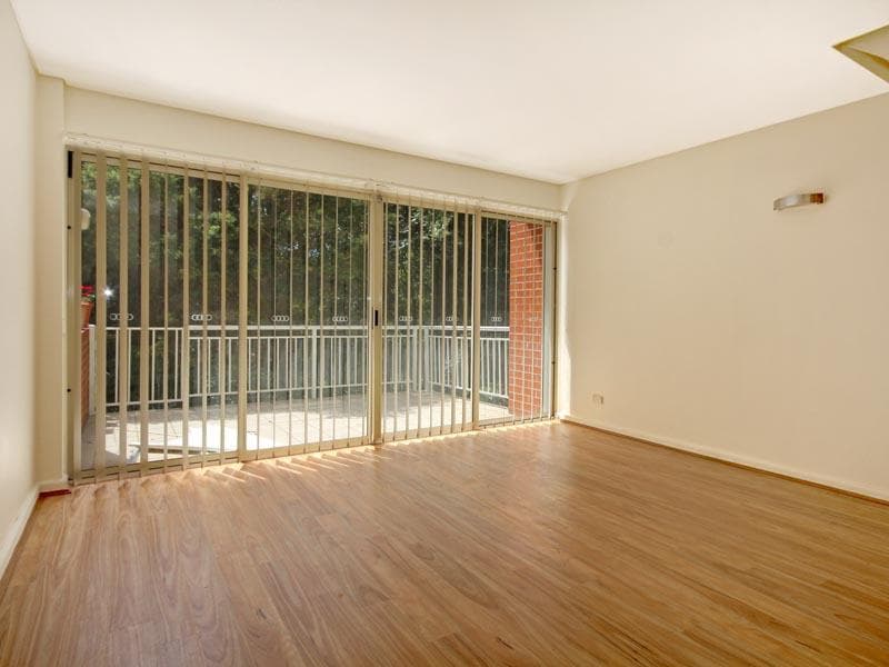 12/39-43 Riverside Crescent, Marrickville, Marrickville - Thumbnail 2