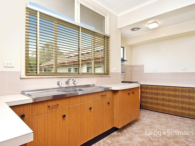 24 Parry Street, Ryde, Ryde - Thumbnail 4