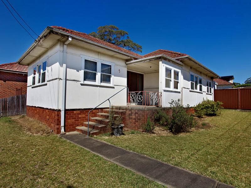 42 Military Road, Merrylands, Merrylands - Image 1