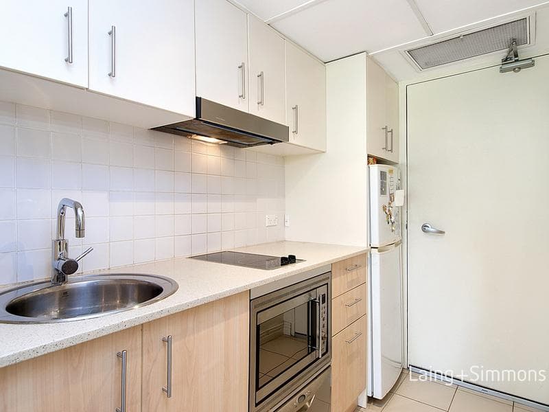 207/2 City View Road, Pennant Hills, Pennant Hills - Thumbnail 3