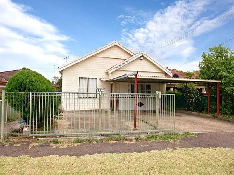 35 Station Street, Guildford, Guildford - Image 1