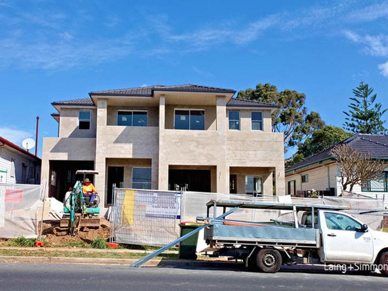 3/6																										Crisallen Street
														
								Port Macquarie, NSW 2444, Guildford - Image 1