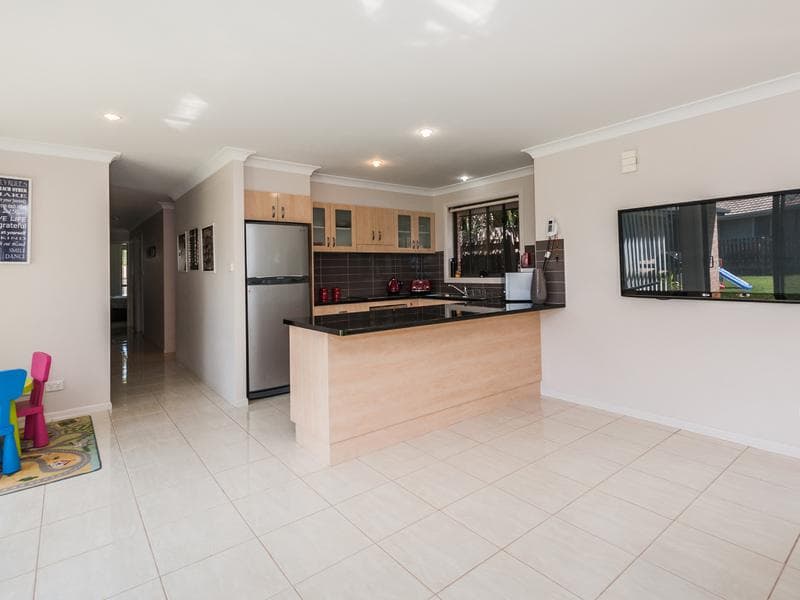 4 Crane Place, Port Macquarie, Port Macquarie - Thumbnail 5