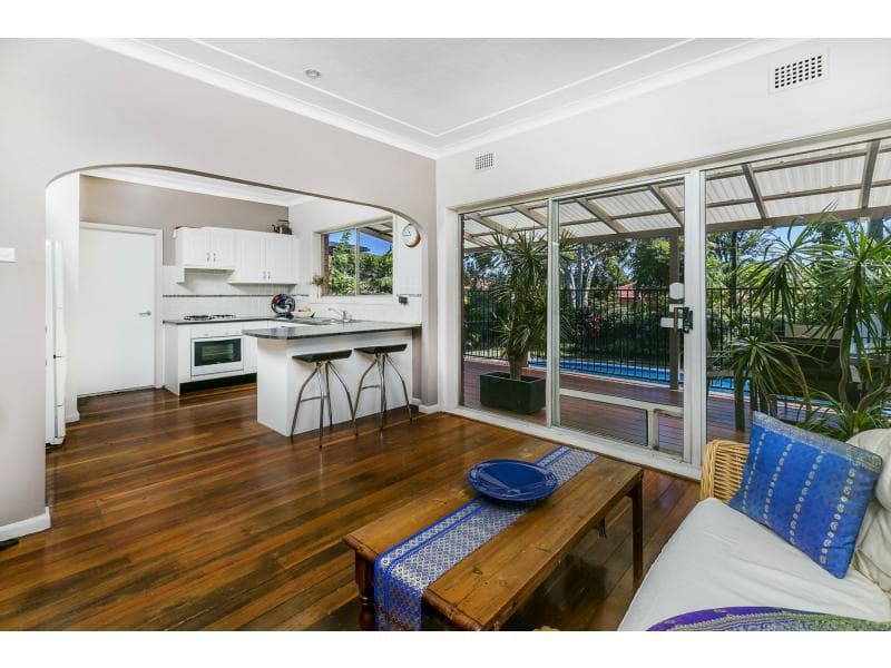 80 Warringah Road, Narraweena, Narraweena - Image 1