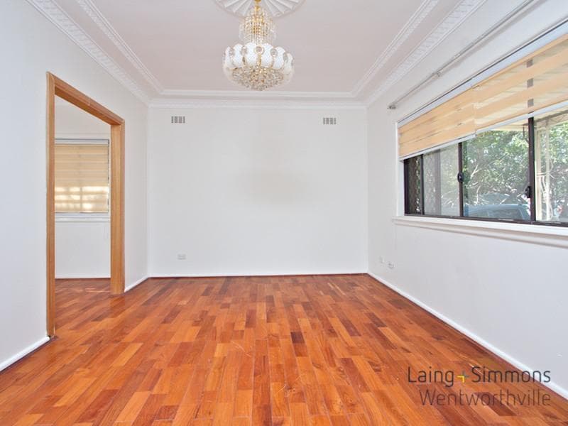 21 Binya Street, Pendle Hill, Pendle Hill - Thumbnail 2