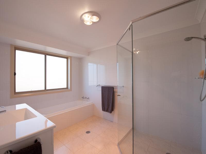 25 Maysfield Circuit, Port Macquarie, Port Macquarie - Thumbnail 7