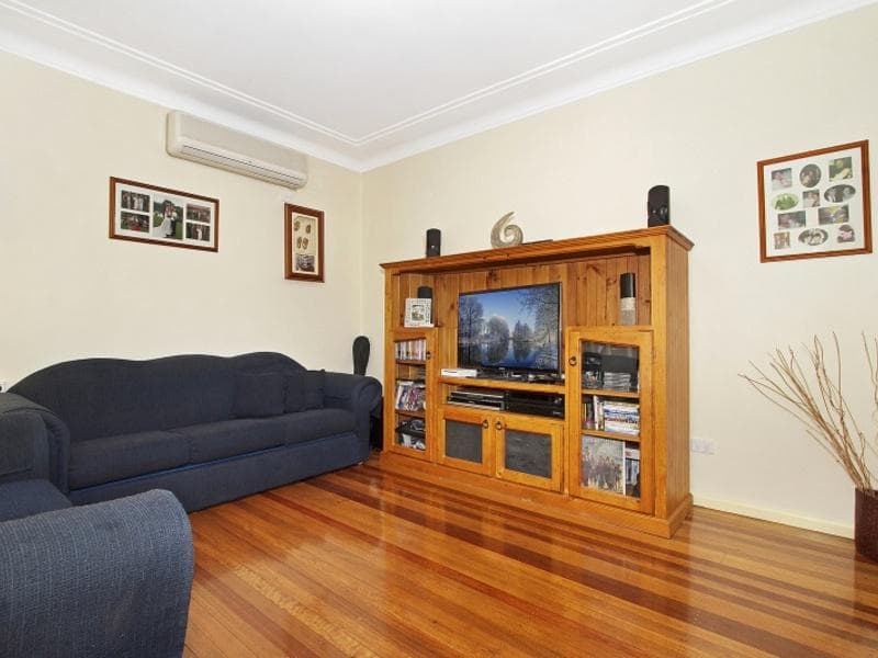 14 Radley Road, Seven Hills, Seven Hills - Thumbnail 3