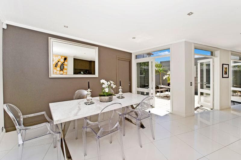 2 York Place, Kensington, Kensington - Thumbnail 3