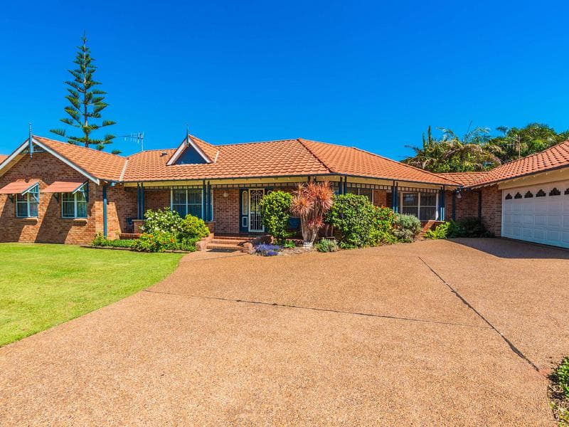 9 Oceanview Terrace, Port Macquarie, Port Macquarie - Thumbnail 2