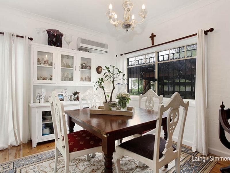 18 Gray Street, Granville, Granville - Thumbnail 2