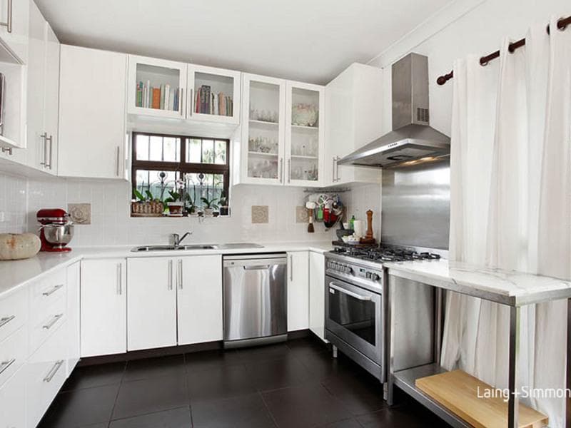 18 Gray Street, Granville, Granville - Thumbnail 3