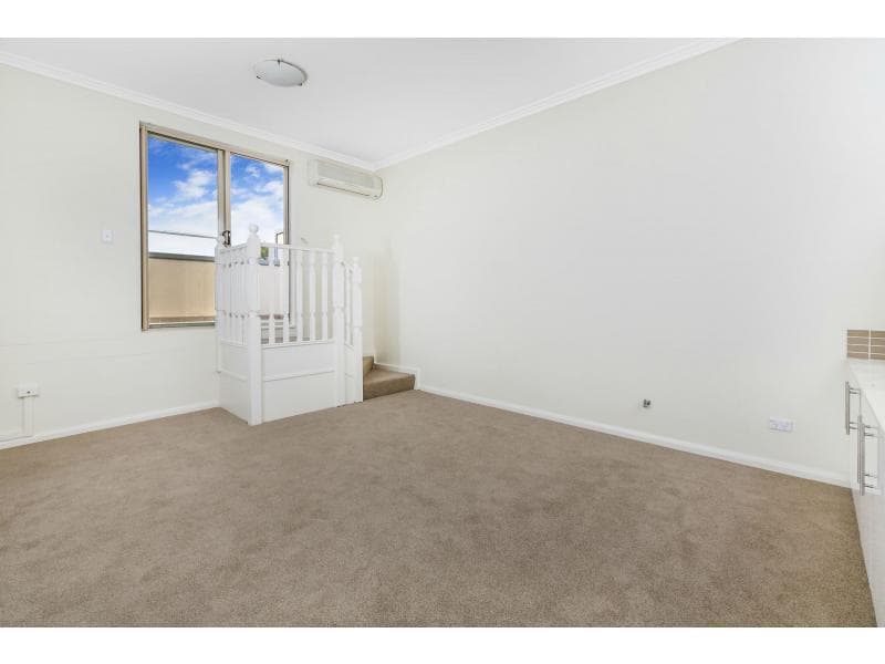 10/3-5 Shackel Avenue, Brookvale, Brookvale - Thumbnail 3