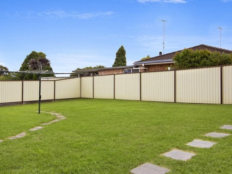 4/22																										Hawkesbury Avenue
														
								Dee Why, NSW 2099, Schofields - Thumbnail 5