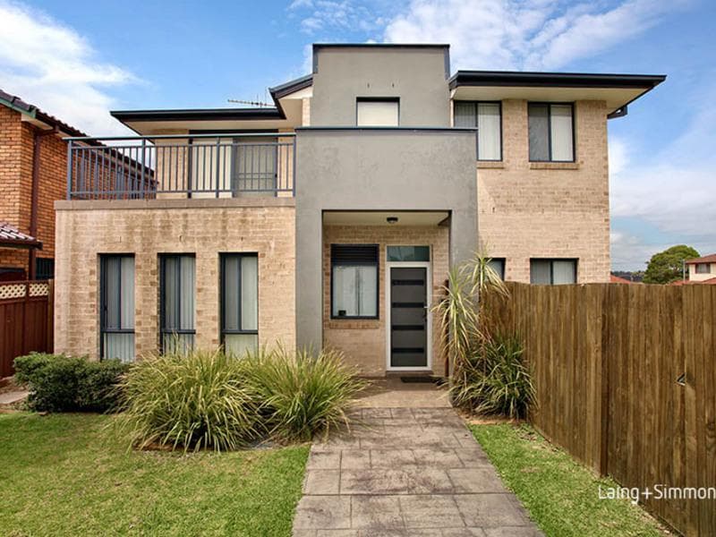 4/22																										Hawkesbury Avenue
														
								Dee Why, NSW 2099, Merrylands - Image 1
