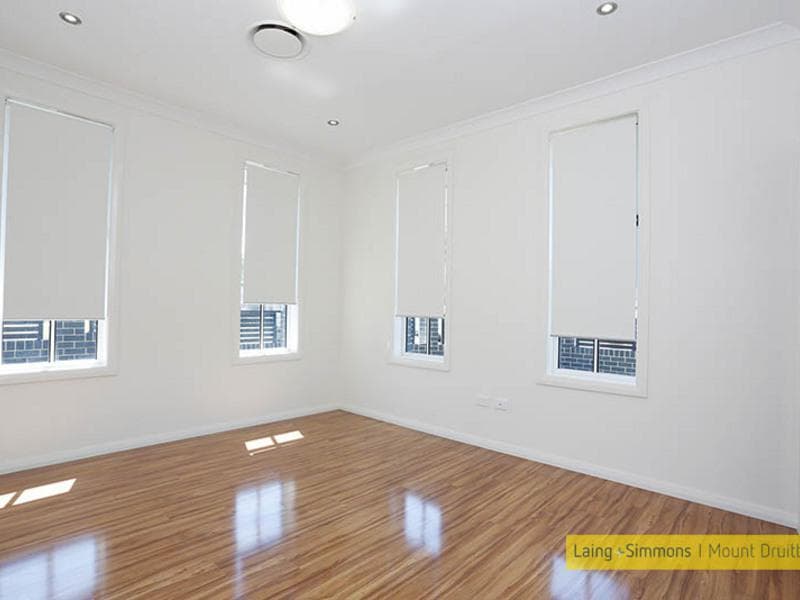 4/22																										Hawkesbury Avenue
														
								Dee Why, NSW 2099, Emerton - Thumbnail 4