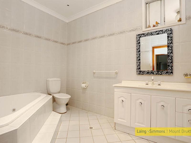 4/22																										Hawkesbury Avenue
														
								Dee Why, NSW 2099, Mount Druitt - Thumbnail 5