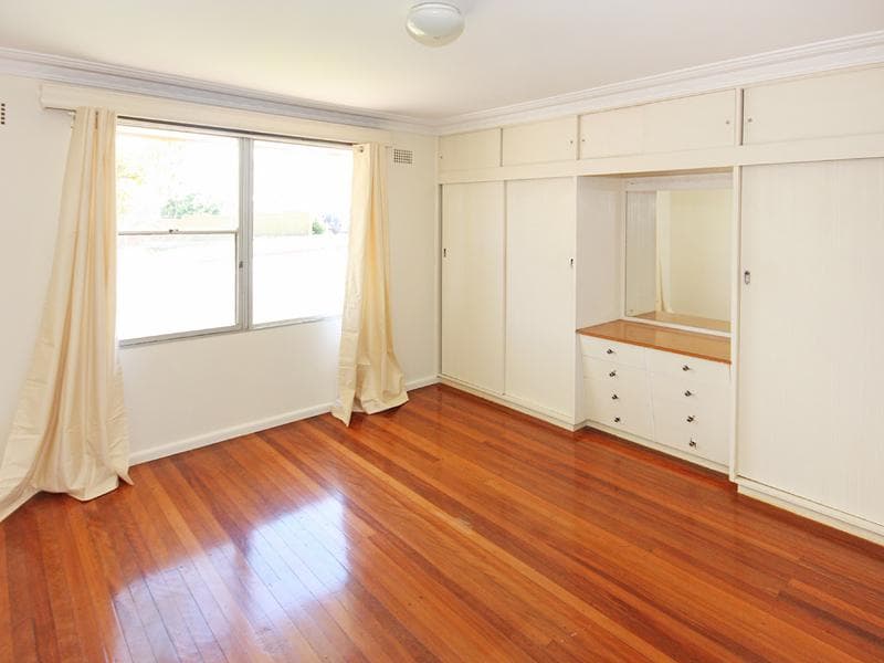 14/34																										Kings Cross Road
														
								Potts Point, NSW 2011, Port Macquarie - Thumbnail 7
