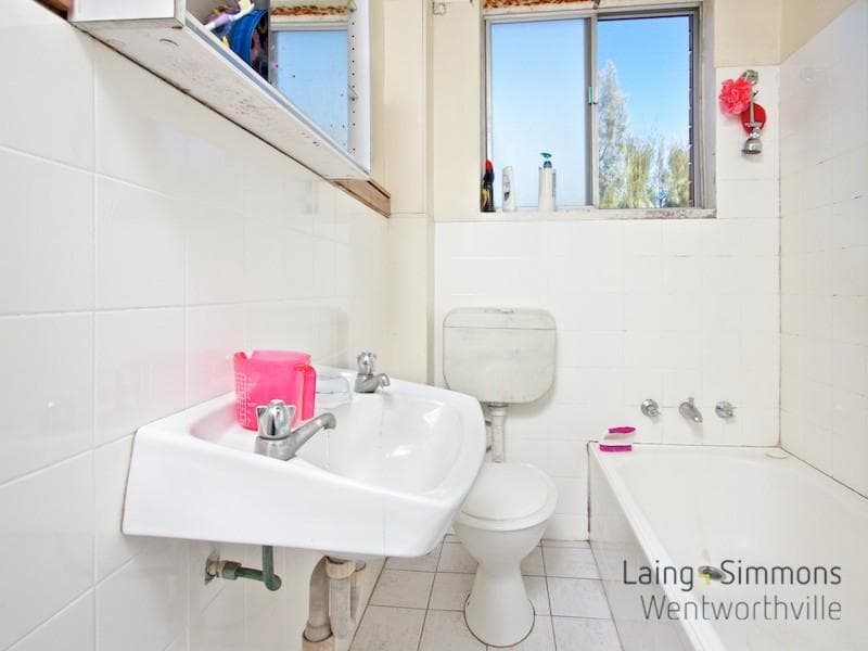 4/22																										Hawkesbury Avenue
														
								Dee Why, NSW 2099, Request - Thumbnail 5