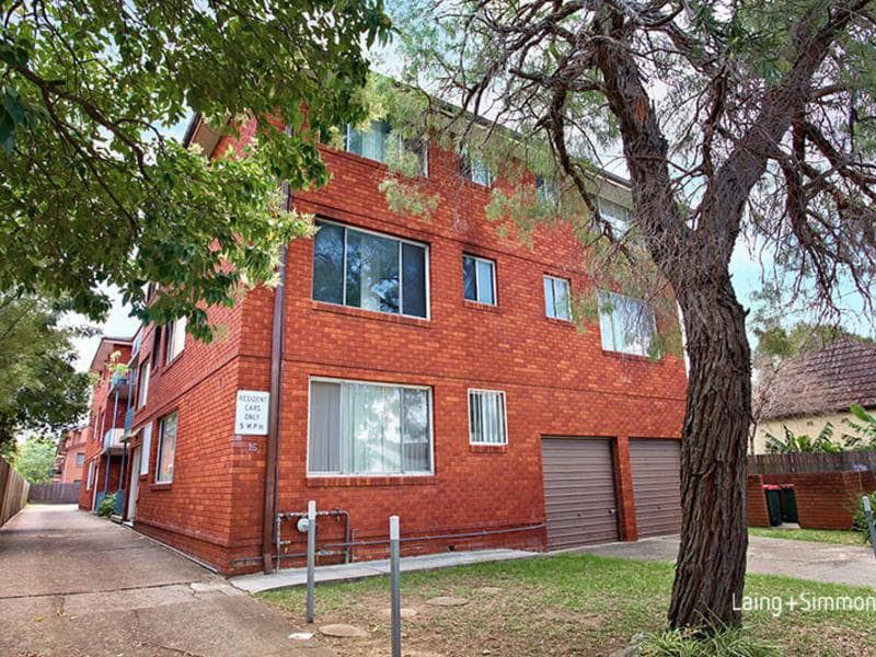 9/14-16 The Trongate, Granville, Granville - Image 1