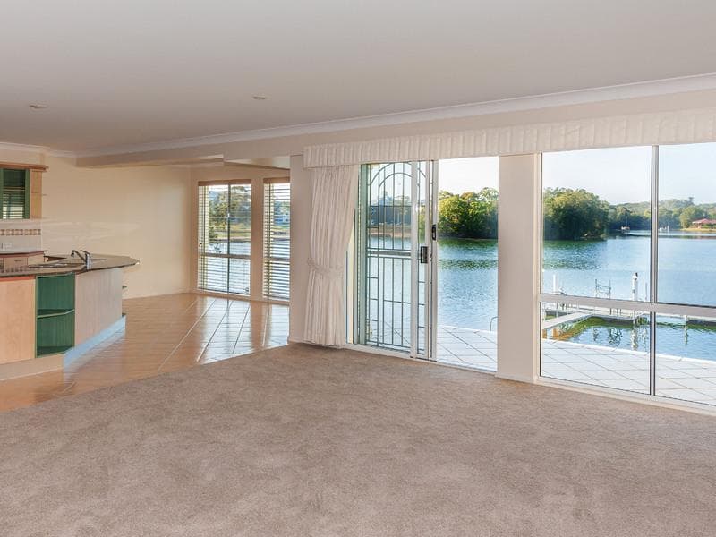 2/3 Commodore Crescent, Port Macquarie, Port Macquarie - Thumbnail 3