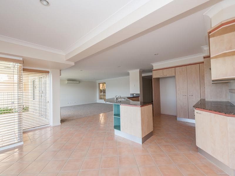 2/3 Commodore Crescent, Port Macquarie, Port Macquarie - Thumbnail 7