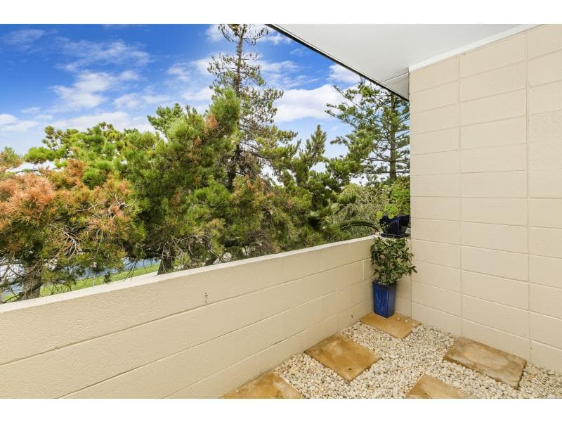16/168 Pacific Parade, Dee Why, Dee Why - Thumbnail 3