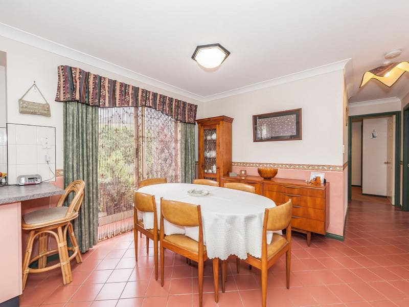 14/34																										Kings Cross Road
														
								Potts Point, NSW 2011, Port Macquarie - Thumbnail 3