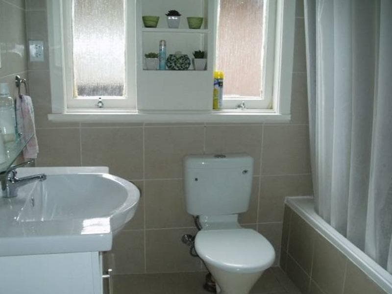 43 Wisdom Street, Guildford, Guildford - Thumbnail 3