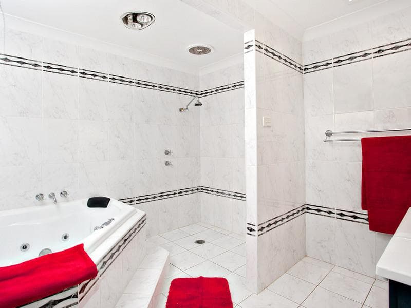 4 Marton Cres, Kings Langley, Kings Langley - Thumbnail 6