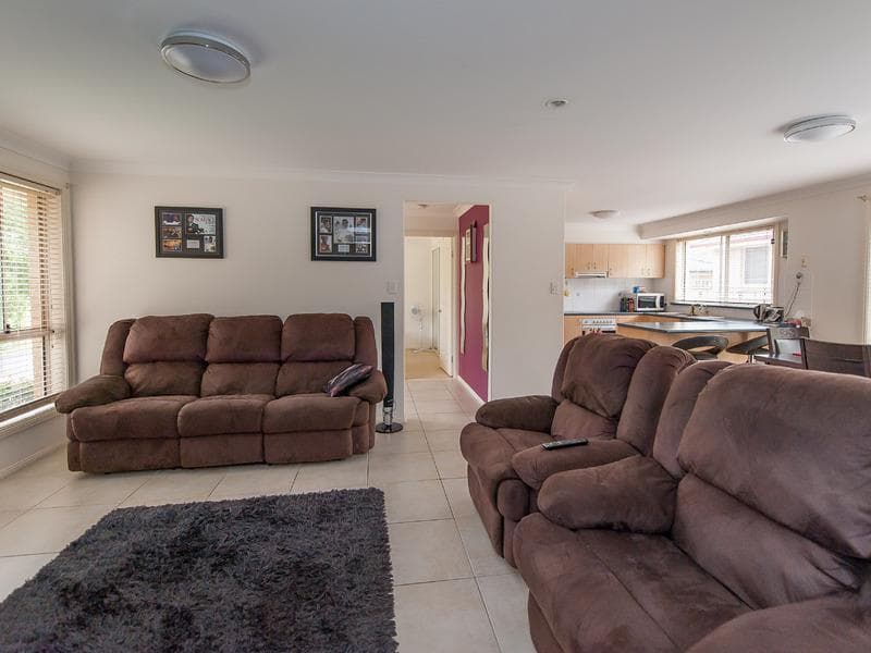 1 Deakin Close, Port Macquarie, Port Macquarie - Thumbnail 2