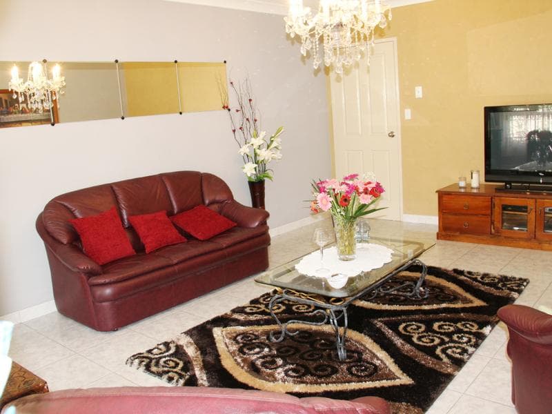 18a Renown Ave, Wiley Park, Wiley Park - Thumbnail 2