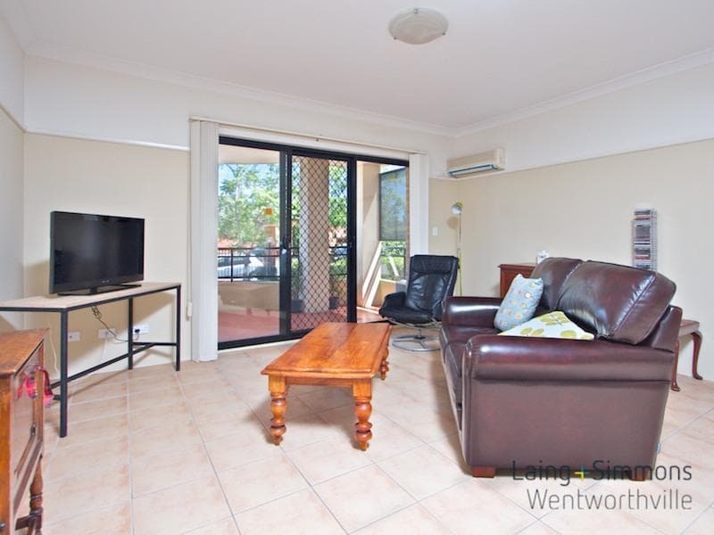14/34																										Kings Cross Road
														
								Potts Point, NSW 2011, Request - Thumbnail 2