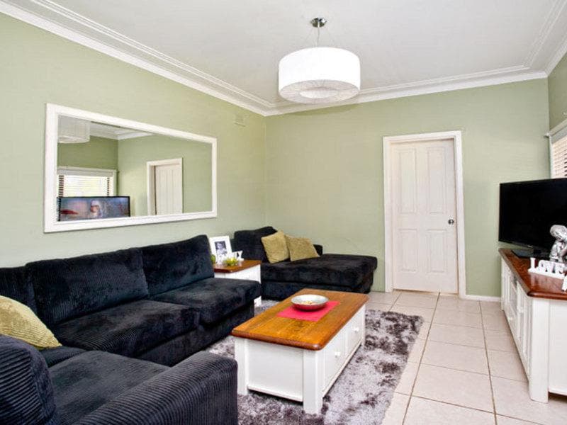 8 Frederick Street, Blacktown, Blacktown - Thumbnail 2